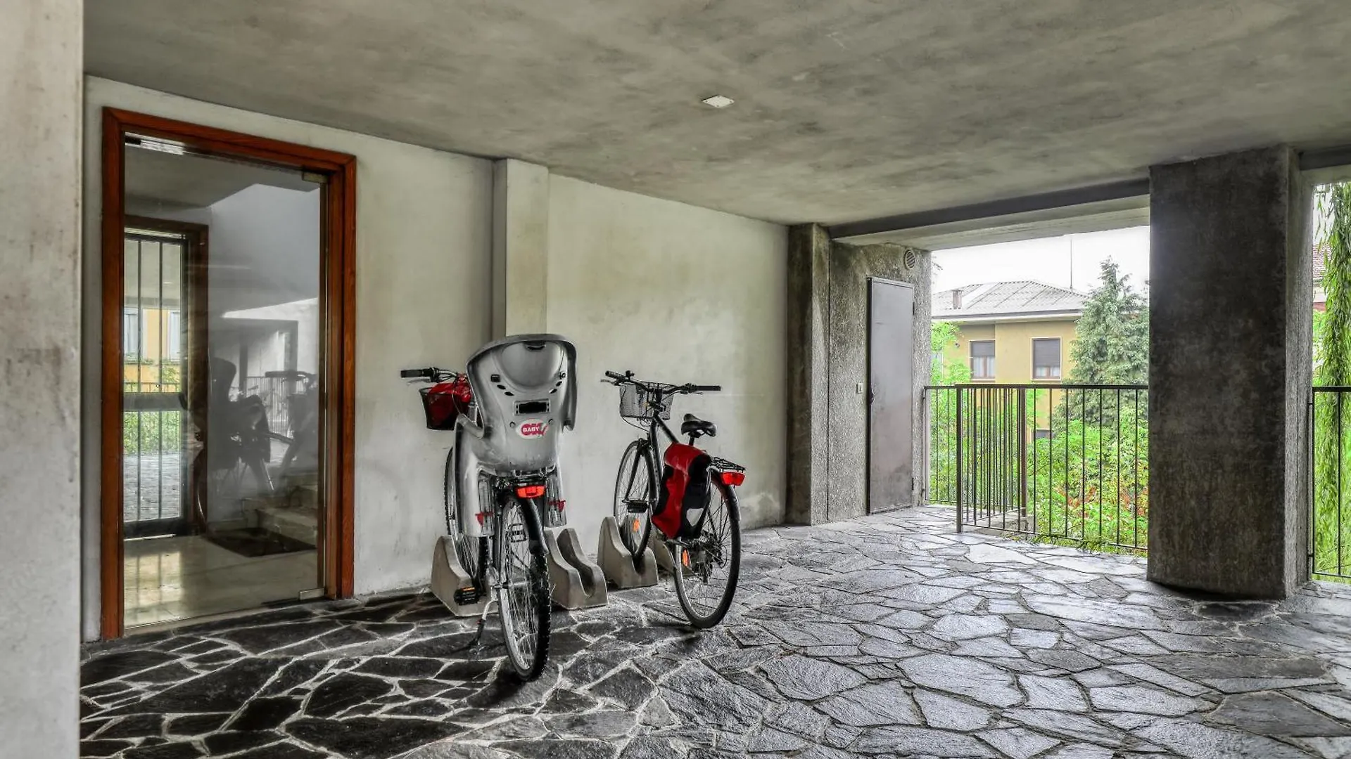 Angolo Di Corso Cavour - Ultimo Piano Centrale E Luminoso Pavia Apartment