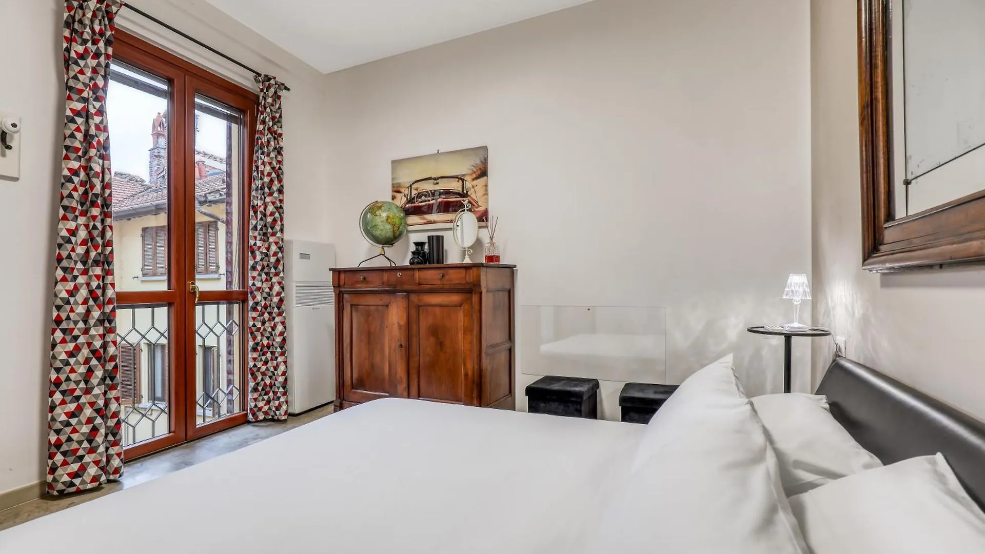 Angolo Di Corso Cavour - Ultimo Piano Centrale E Luminoso Pavia Apartment